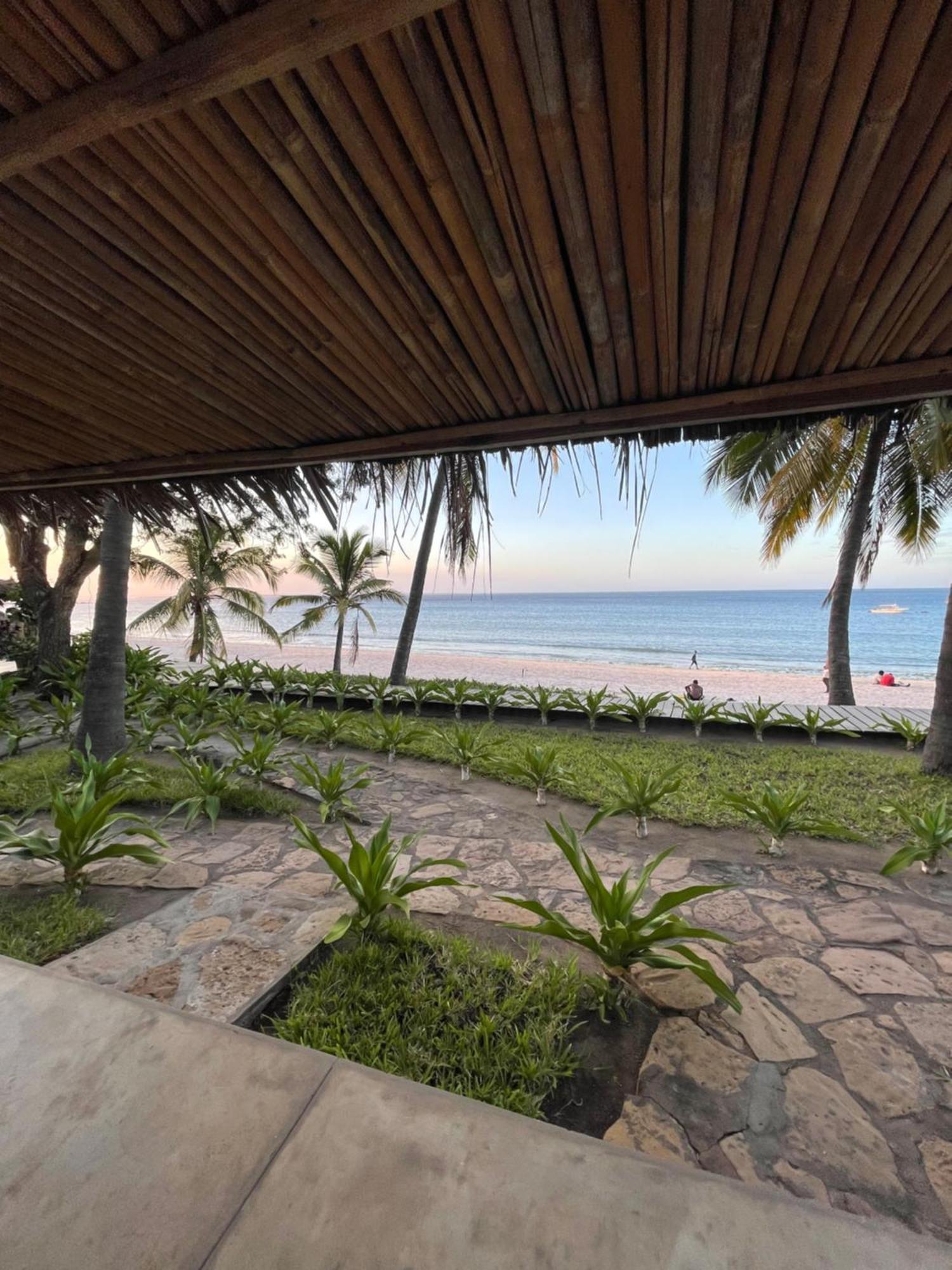 The Nautilus Pemba Hotel Exterior foto